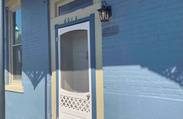 The Nook at Main Street Suites: Cozy studio apt in downtown Van Buren, AR