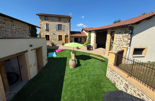 The Olmes getaway