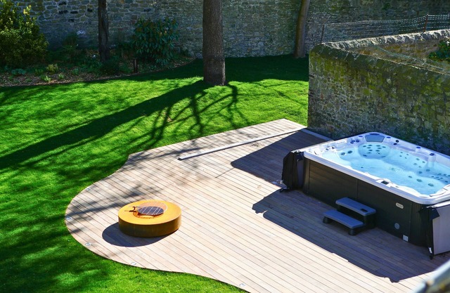 The Opal Retreat - Luxury Home for 15 people