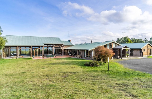 THE OTWAY HOMESTEAD - THE PERFECT GETAWAY