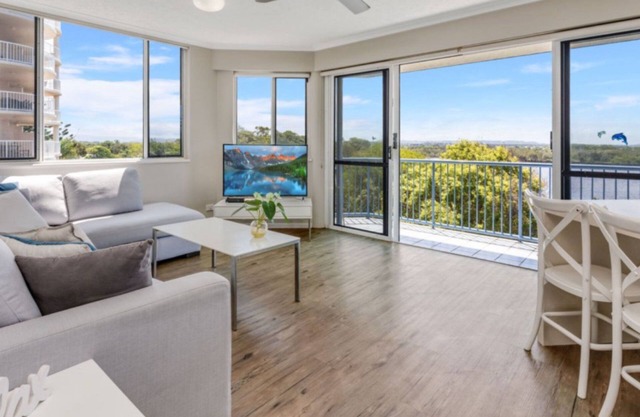 THE OUTLOOK UNIT 12 - a quiet, highly sought after area, right on Currimundi Lake