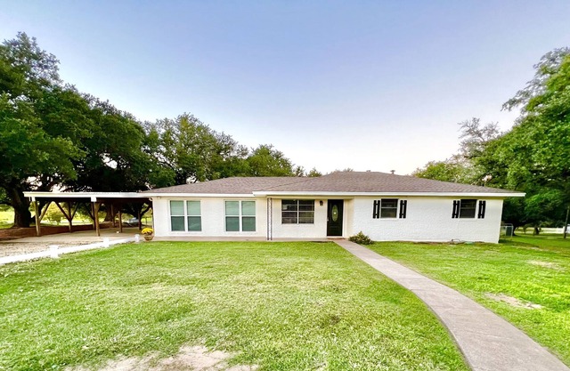 The Pecan Orchard Getaway