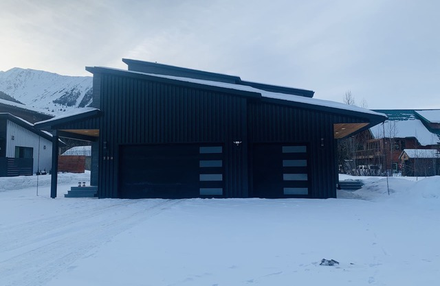 The perfect place to relax after a day of skiing, snowboarding, hiking or biking