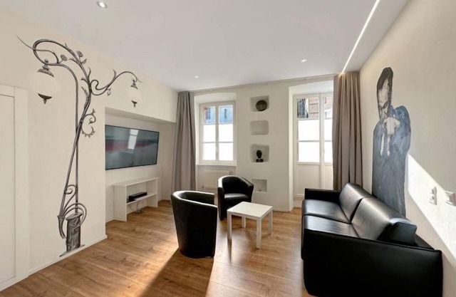 The Place to Be in Sion - Vieille ville de Sion