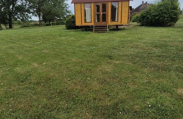The pond caravan