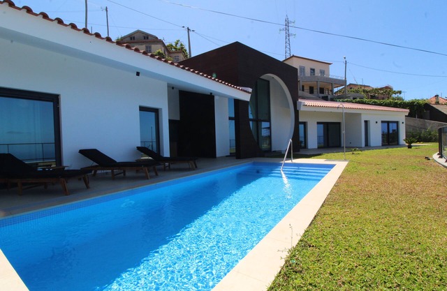 The pool house in Ponta de Sol