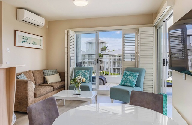 The Pool Resort Kingscliff - 1 BR Garden View (6320) - Holiday Management Co.