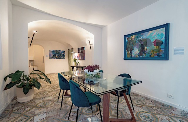 The Prince's "Casena" - Historic home with a sea view