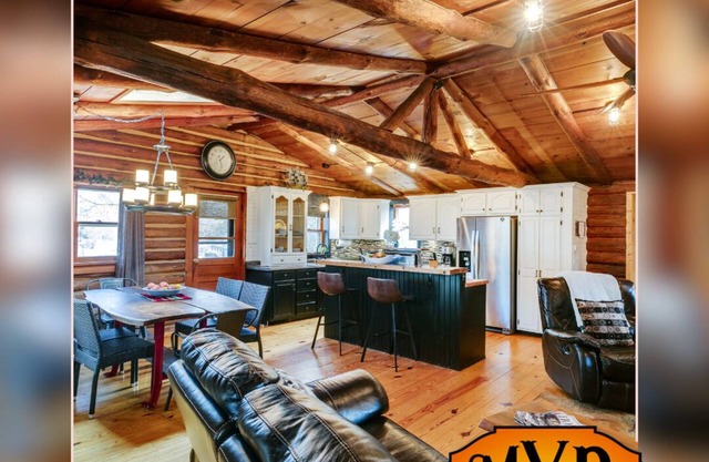The Rexford Cabin: Easy Drive to PA Grand Canyon!