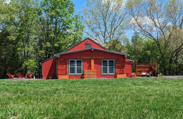 The River Barn at Lake Moomaw