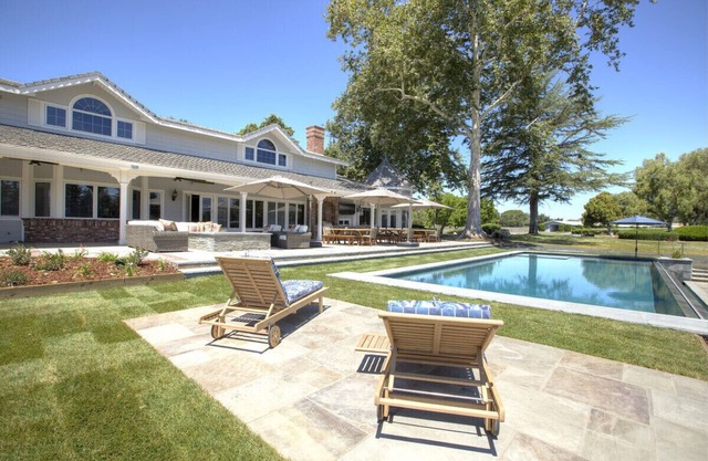 The Roblar Farmhouse is luxury accommodations for the whole family.