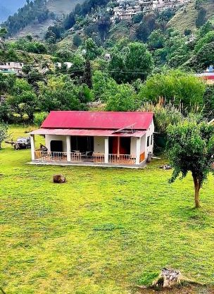 The Round Bed Cottage At Country Club Balakot