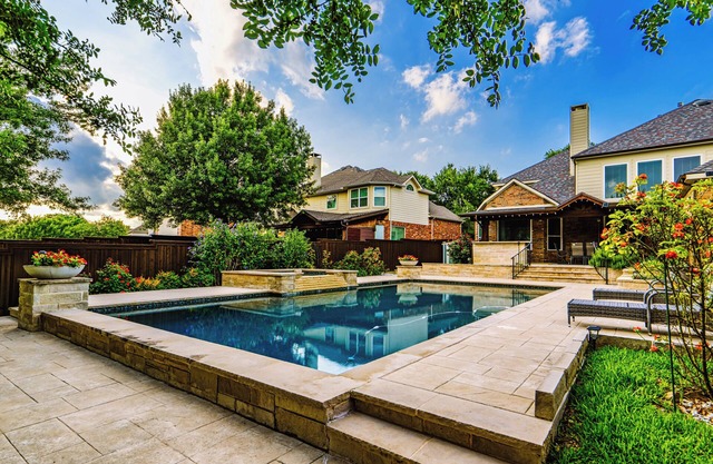 The Sapphire Sanctuary : 5 Bedroom Haven & Sparkling Pool