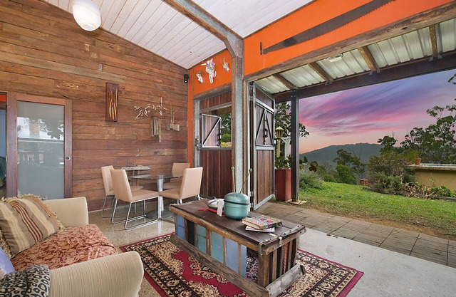 The Shed Conversion with Hot tub and amazing views: Building#5