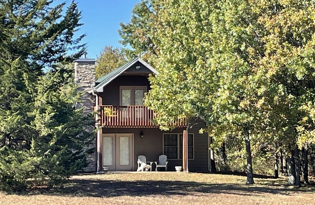 “The Stoutsville Cabin” offers you a peaceful and secluded getaway!