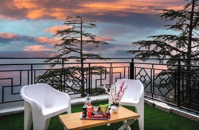 The Sunset Abode Shimla 4BR Valley Views