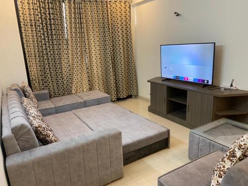 The SUNset, Zirakpur 3bhk flat for families only