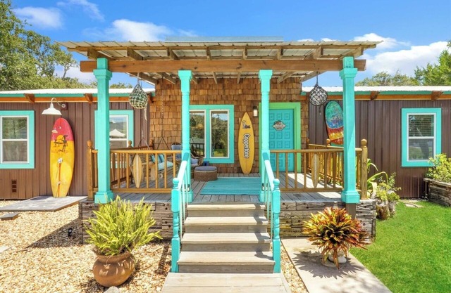 The Surf Shack St. Augustine-Good Vibes at the Beach