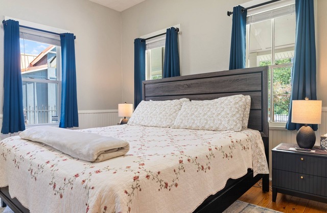The Tellico Plains Inn, Historic Boutique Hotel, The Babcock Room