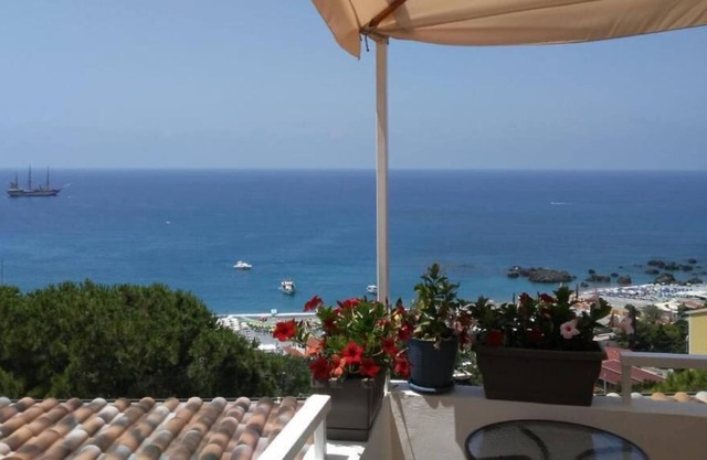 The Terrace on the Sea