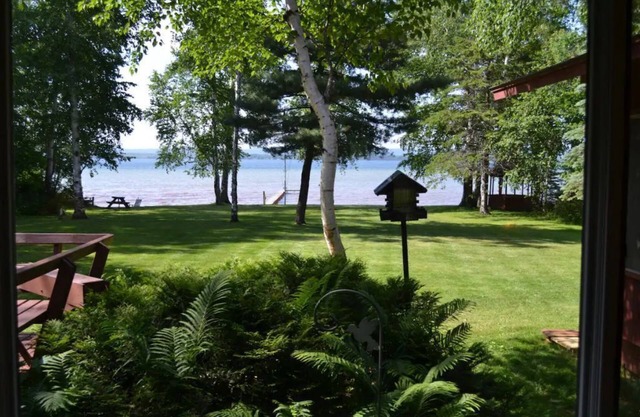 The Triple "R" - Road's End River Retreat!