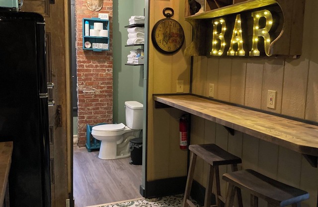 The Turtle InnnDowntown Ashland, Ohio