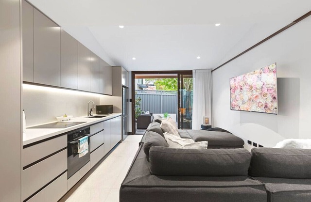 The Victorian Blackstone Terrace