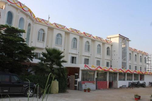 The Vindhyasarthak Resort