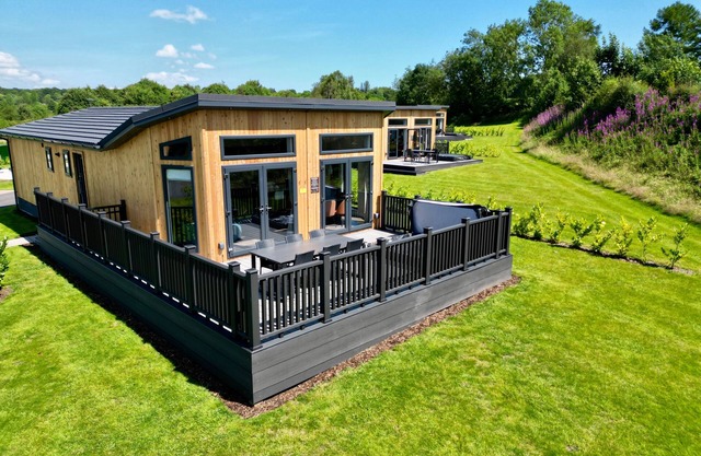 The Wentwood Lodge (Pet)
