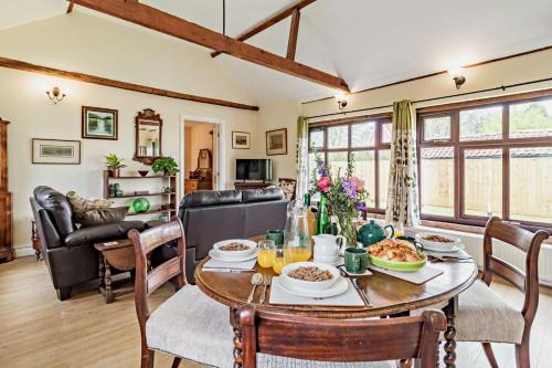 The White Horse Cottage