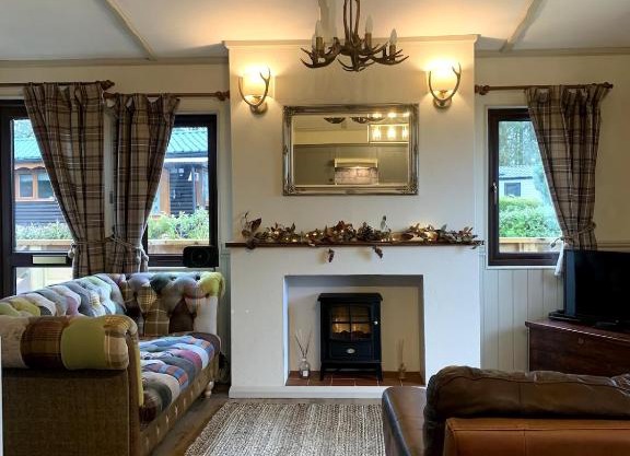 The Woodhouse Cabin 8
