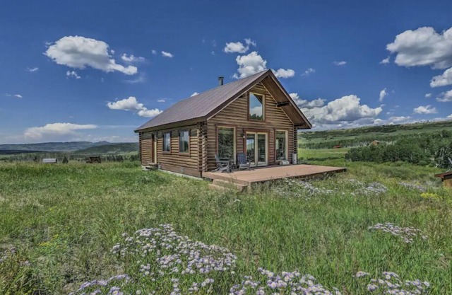 The Writers Retreat: Style & Solitude