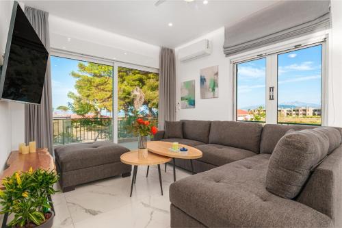 Thea Apartment near the Agkali - Ayia Anna beach in Evia