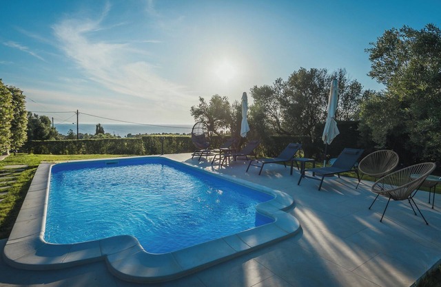 Thea Sea View Villa, Nikiti