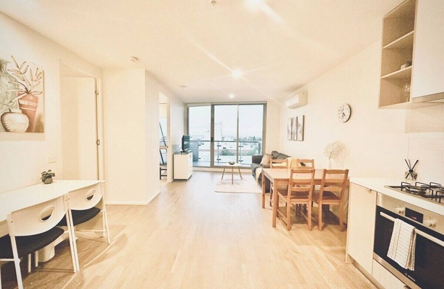 This apartment is a 2 bedroom(s), 2 bathrooms, located in Maribyrnong, VIC.