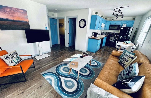 This condominium is a 2 bedroom(s), 1 bathrooms, located in Joseph, OR.