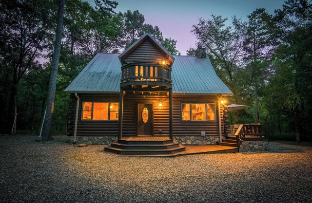 This stunning cabin offers 5 bedrooms, 5 1/2-bathrooms. Huge, Amazing Cabin!