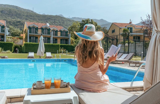 Three Bedroom Villa Sol with Shared Pool