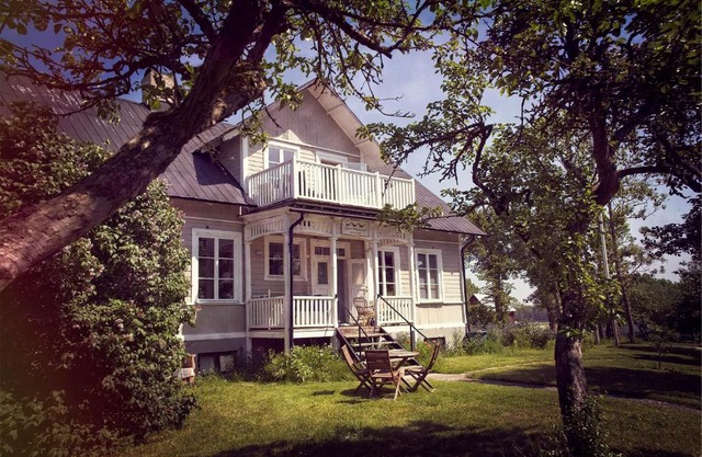 Three Pheasants Boutique Bed and Breakfast