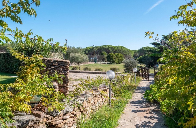 three-room apartment in pine forest two bathrooms