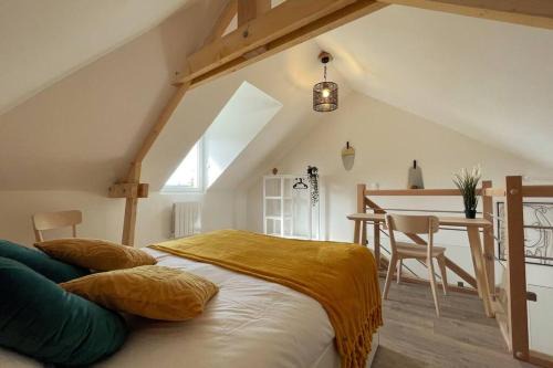 Thuit de l'Oison - Superbe appartement F2 duplex