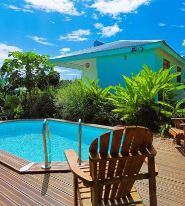 Ti Kaz indigo Gite creole avec piscine et table dhotes à Anse Bertrand