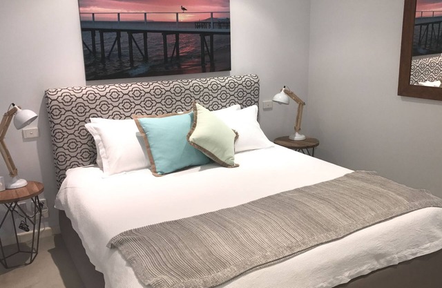 Tideways Retreat - Lister