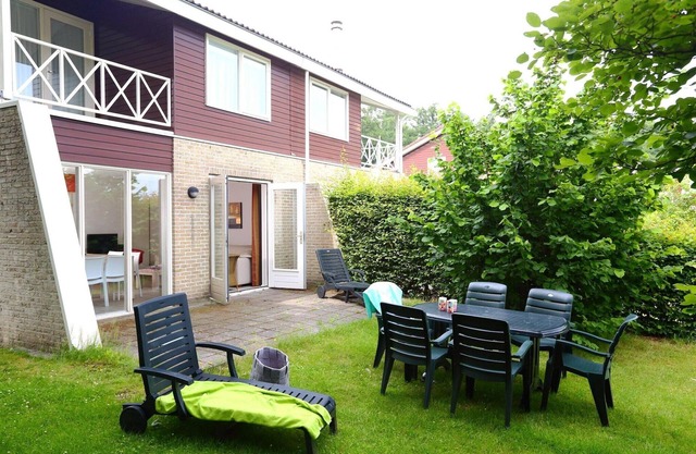 Tidy house near Emslandermeer