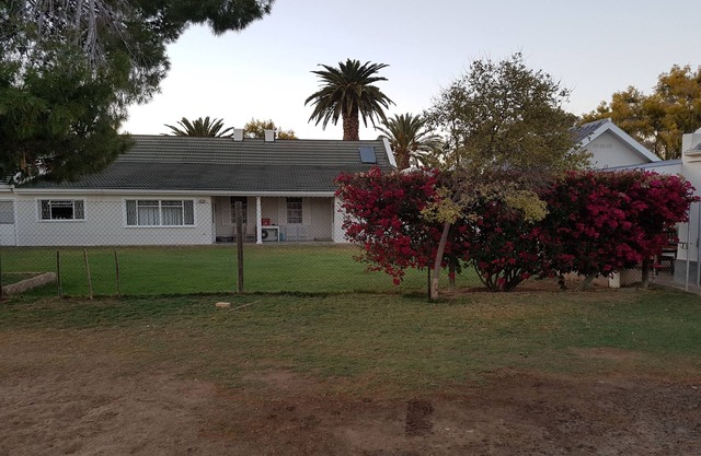 TIMELESS KAROO LIVING
