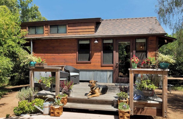 Tiny Cabin With Additional Open Air Sleeping Porch