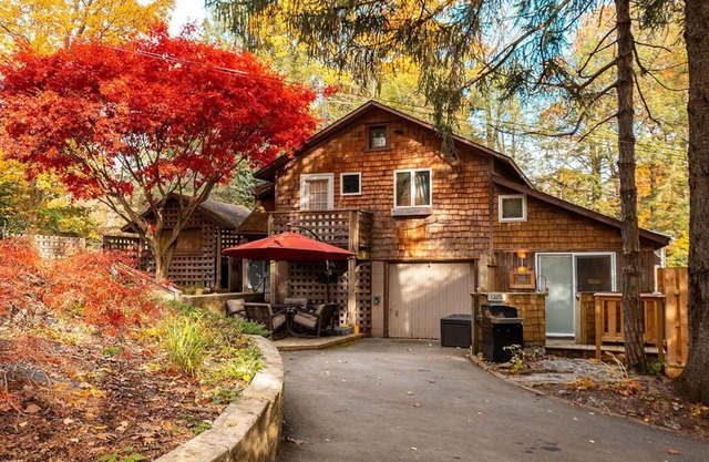 Tiny Casita | 1BR, 1BA, Loft Tiny Home, Hot Tub