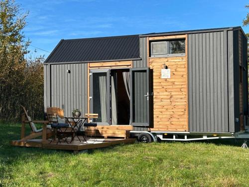 Tiny Escape Vassingso by Tiny Away