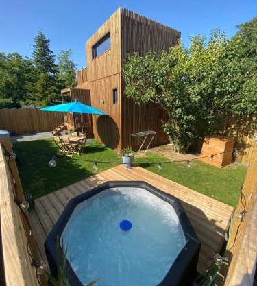 Tiny et Jacuzzi Charente Maritime