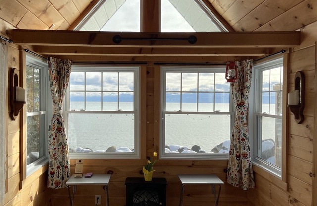 Tiny House Big View
